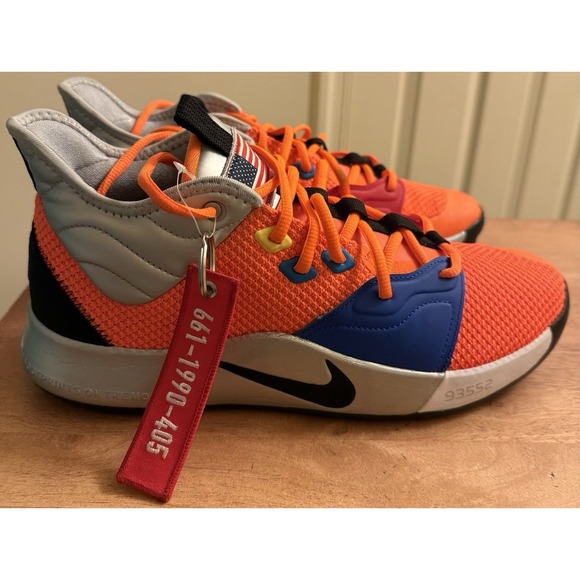 Nike PG 3 Nasa Armstrong Building 703 2019 Size 10.5 Paul George Authentic‎ EUC main image 5